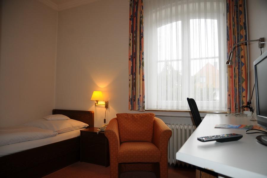 Hotel Hubertus Hannover Bagian luar foto